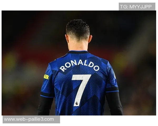 巴黎与曼联精彩对决比分图解尽在此处一览无遗